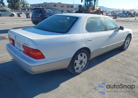 1998 Lexus Ls 400 z USA, uszkodzony, nr VIN JT8BH28F1W0100718